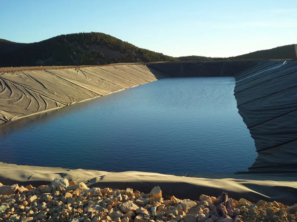 PVC Geomembrane Dam & Reservoir Liner - 550 / 700 / 800 g/m²